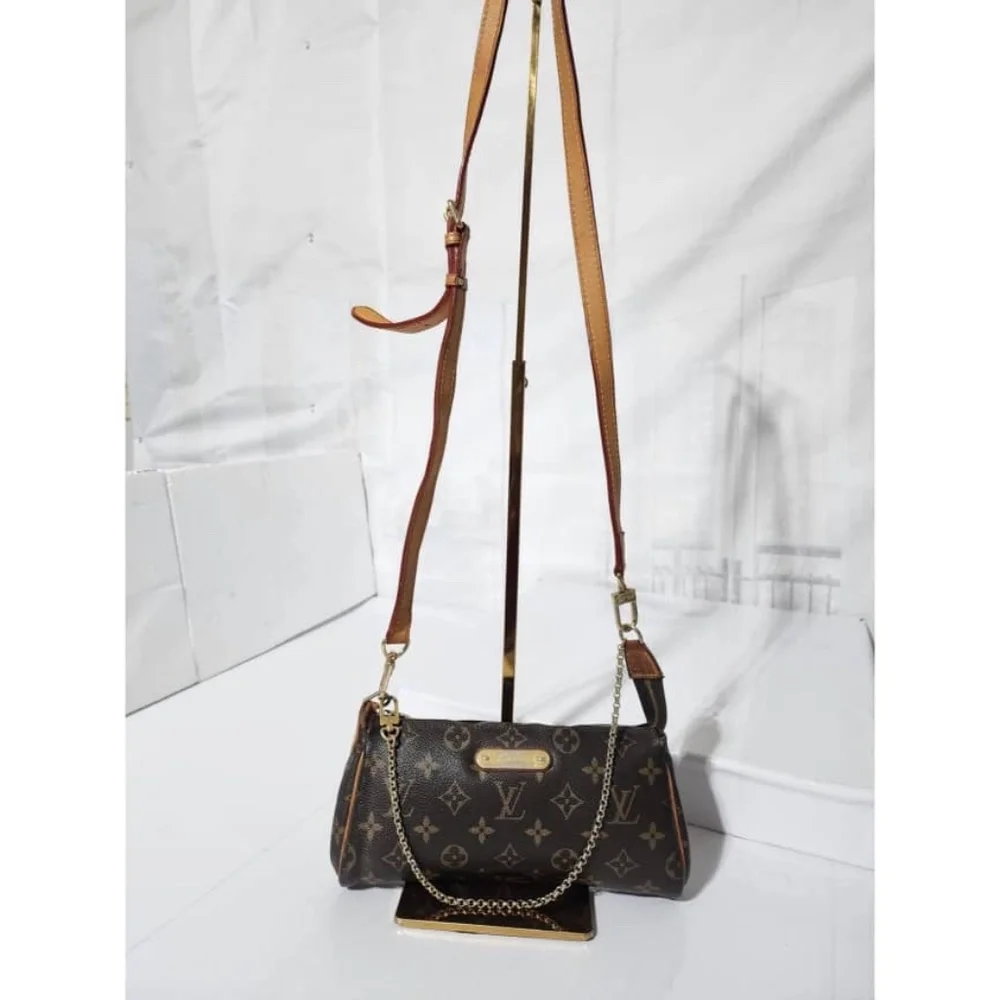 SOLD***Authentic Louis Vuitton LV Monogram Eva Pochette Bag Brown - Picture 5 of 14